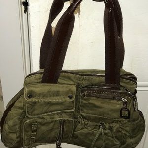 Camo purse